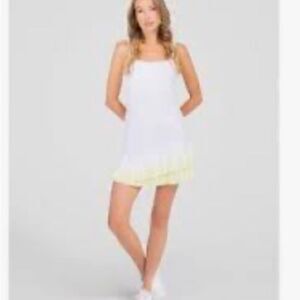 Inphorm Tennis Dress
HH6